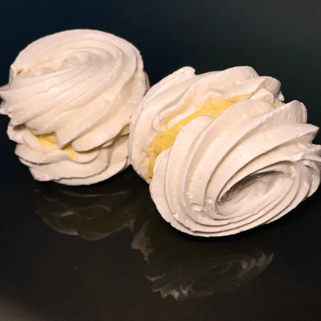 Mini Pavlova